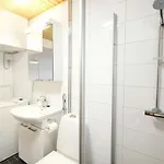 Spacious For 4 With Sauna Apartment *