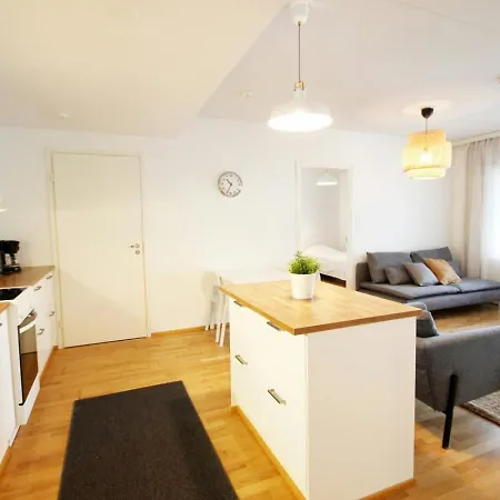 Daire Spacious For 4 With Sauna Jyväskylä